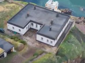 Photogrammetric 3D model fly through of Great Castle Head Lighthouse in Pembrokeshire